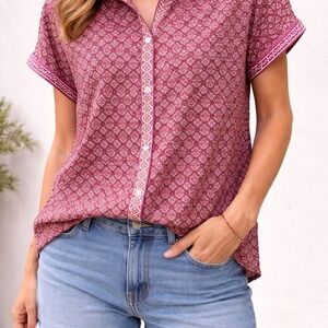 Max Studio Pink Patterned Short-Sleeve Button Down Shirt Size S